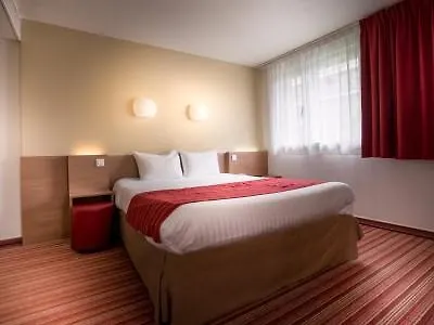 *** Hotel Campanile Paris 12 - Bercy Village France