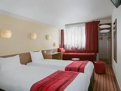 Campanile Paris 12 - Bercy Village 3*,