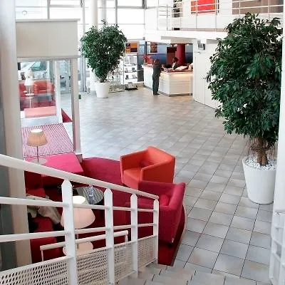 Campanile Paris 12 - Bercy Village Hotel