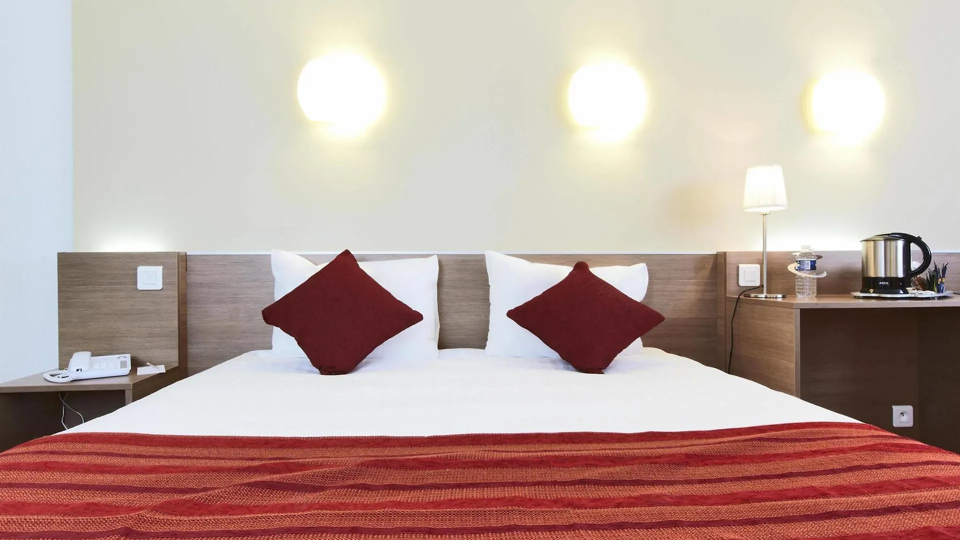 *** Hotel Campanile Paris 12 - Bercy Village France