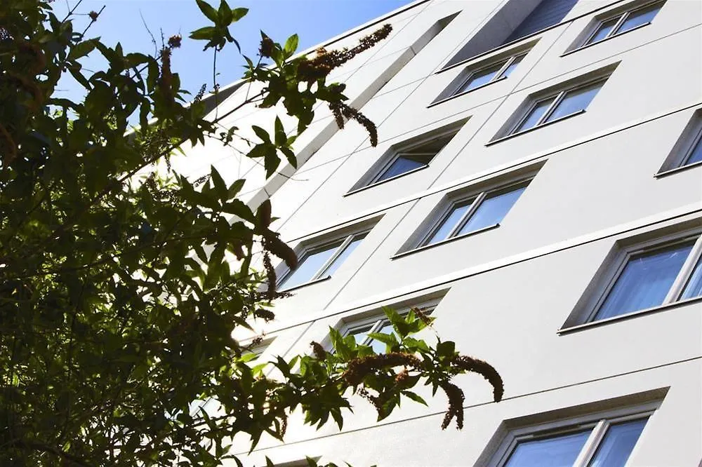Campanile Paris 12 - Bercy Village Hotel