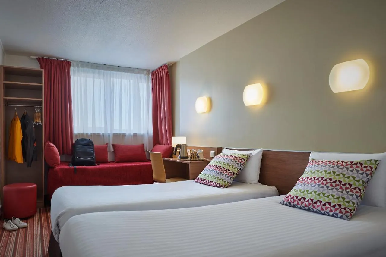 Campanile Paris 12 - Bercy Village Hotel